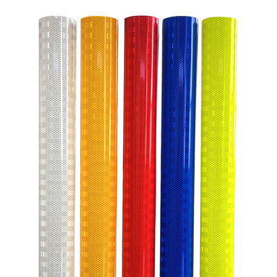 satın al Tam küp prizmatik yansıması olan trafik işaretleri ve yol güvenliği için elmas dereceli yansıtıcı film Çevrimiçi üretim